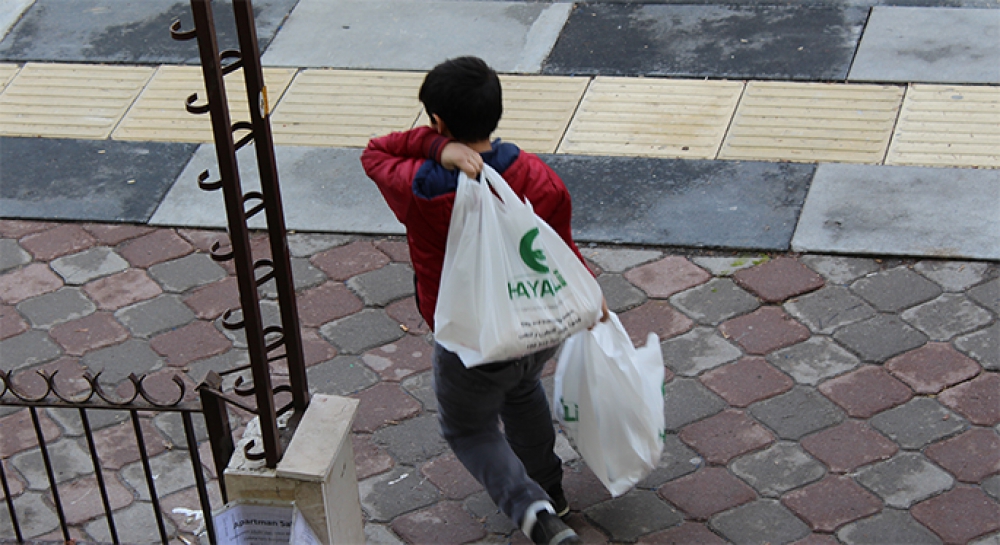 Emanetler ulaştırılmaya devam ediyor.